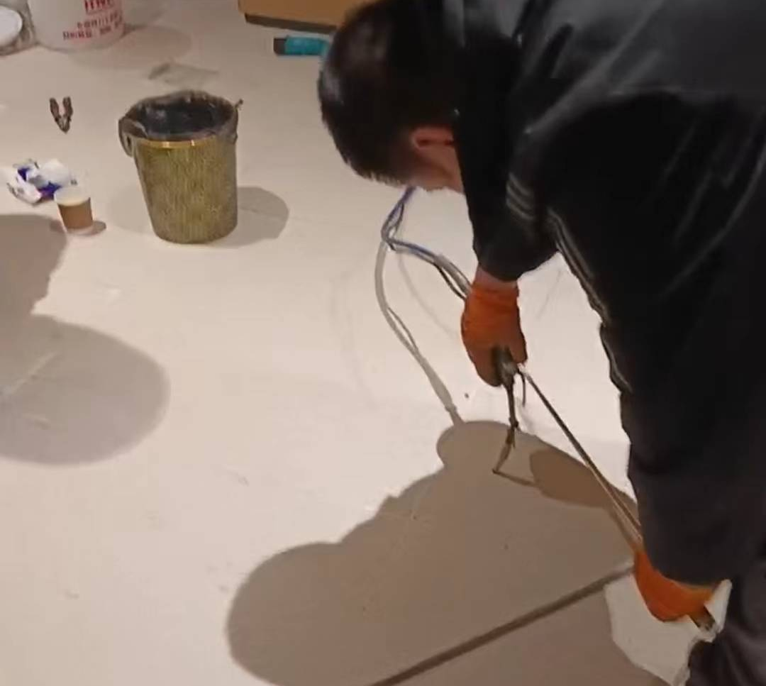 地板瓷砖空鼓最佳补救方法图片(地板瓷砖空鼓最佳补救方法图片大全) 地板瓷砖空鼓最佳补救方法图片(地板瓷砖空鼓最佳补救方法图片大全)